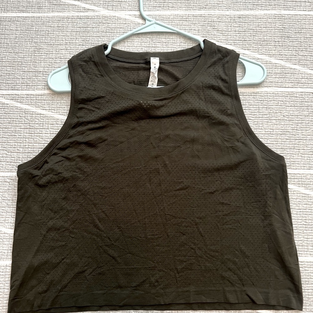Lululemon workout tank top